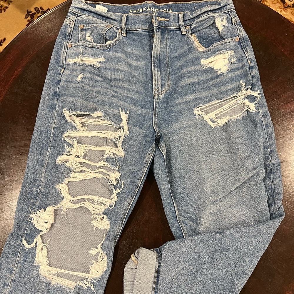 American Eagle Stretch high rise Mom jeans